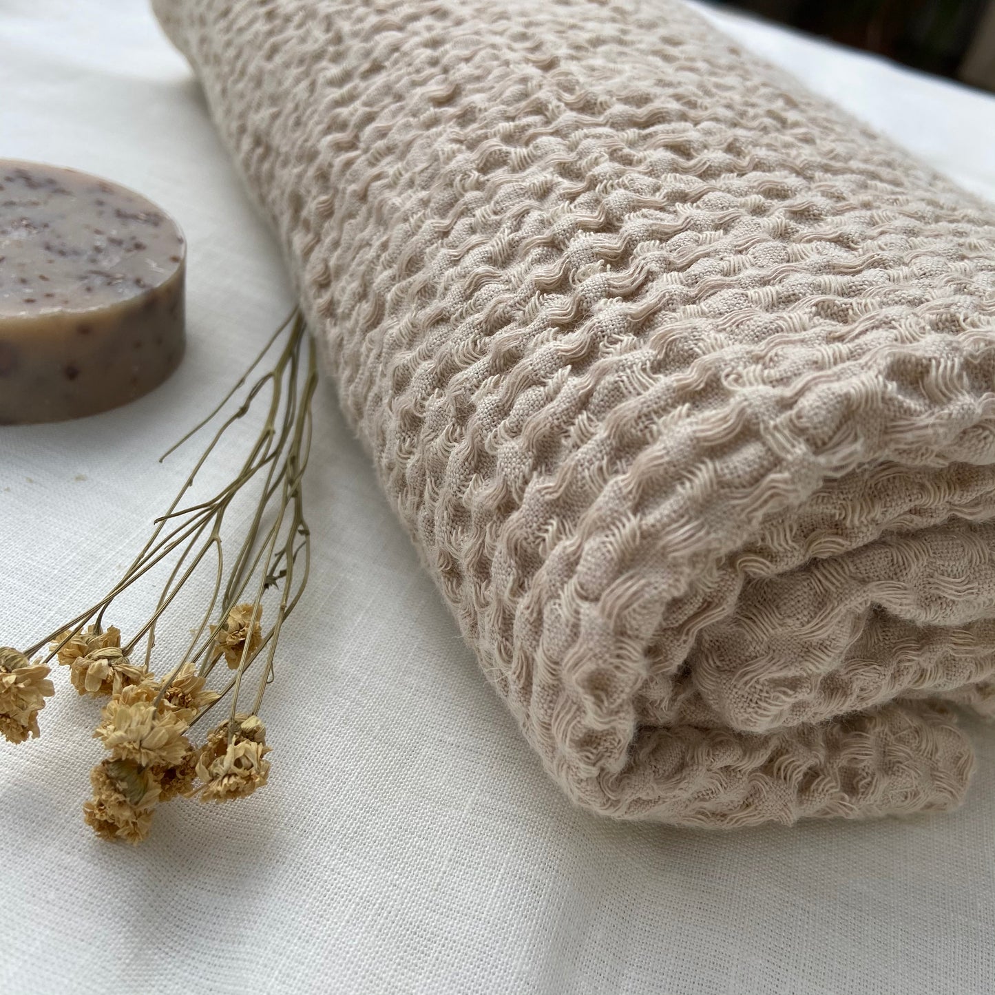 Waffle Bath Towel Pebble Color