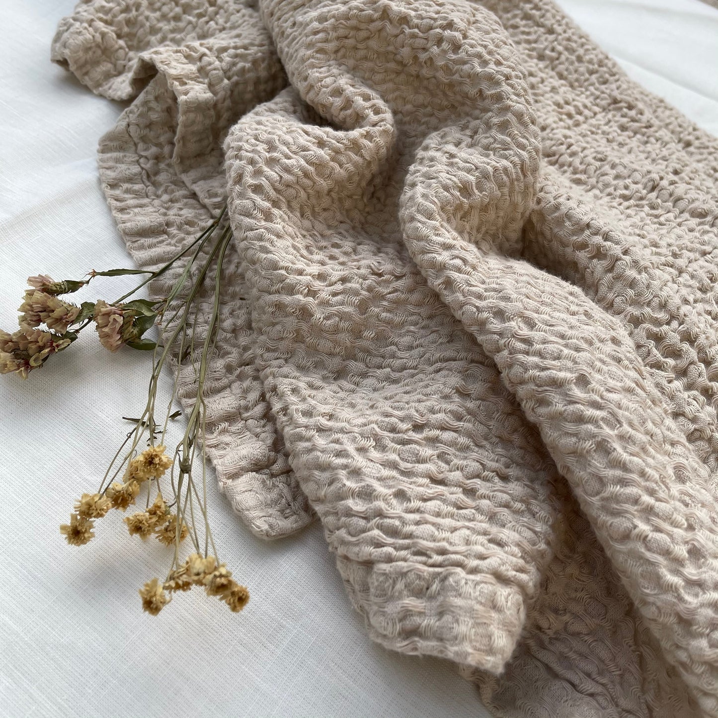 Waffle Bath Towel Pebble Color