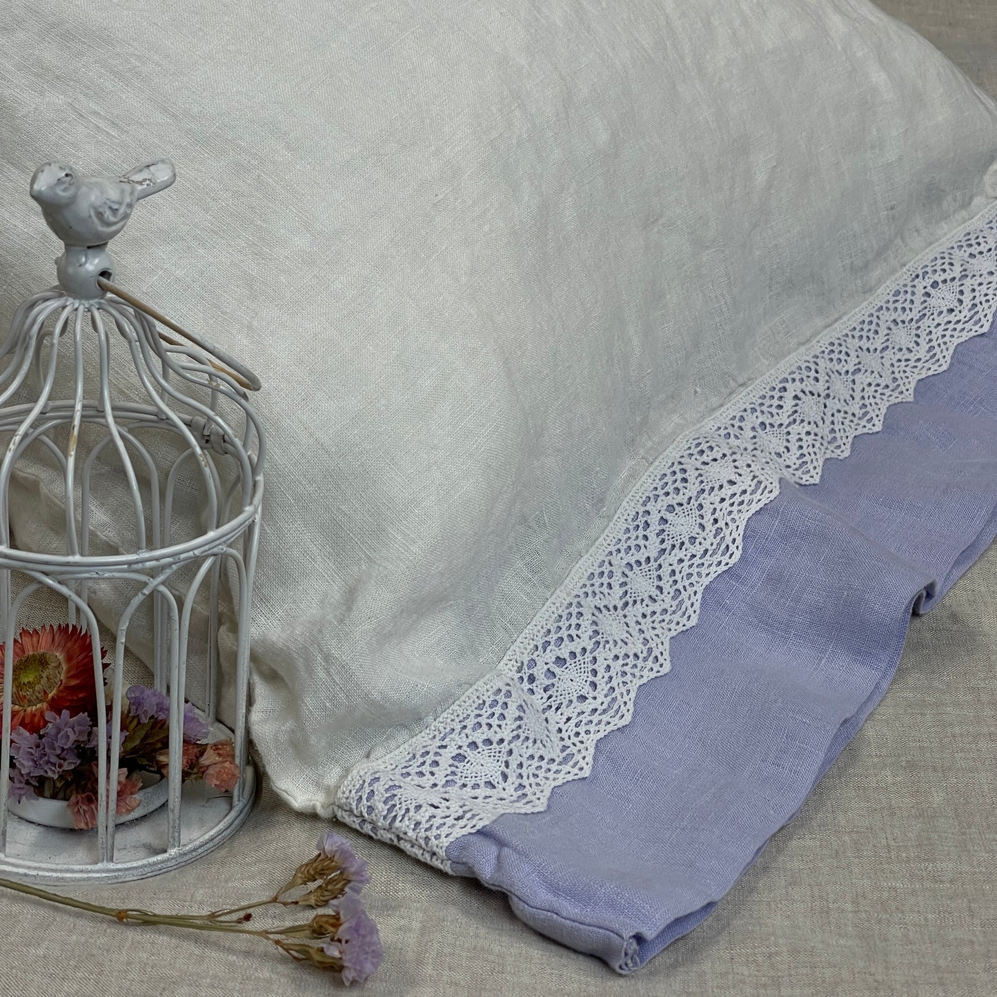 Off-white Silver Lilas Flax Pillowcase with Lace