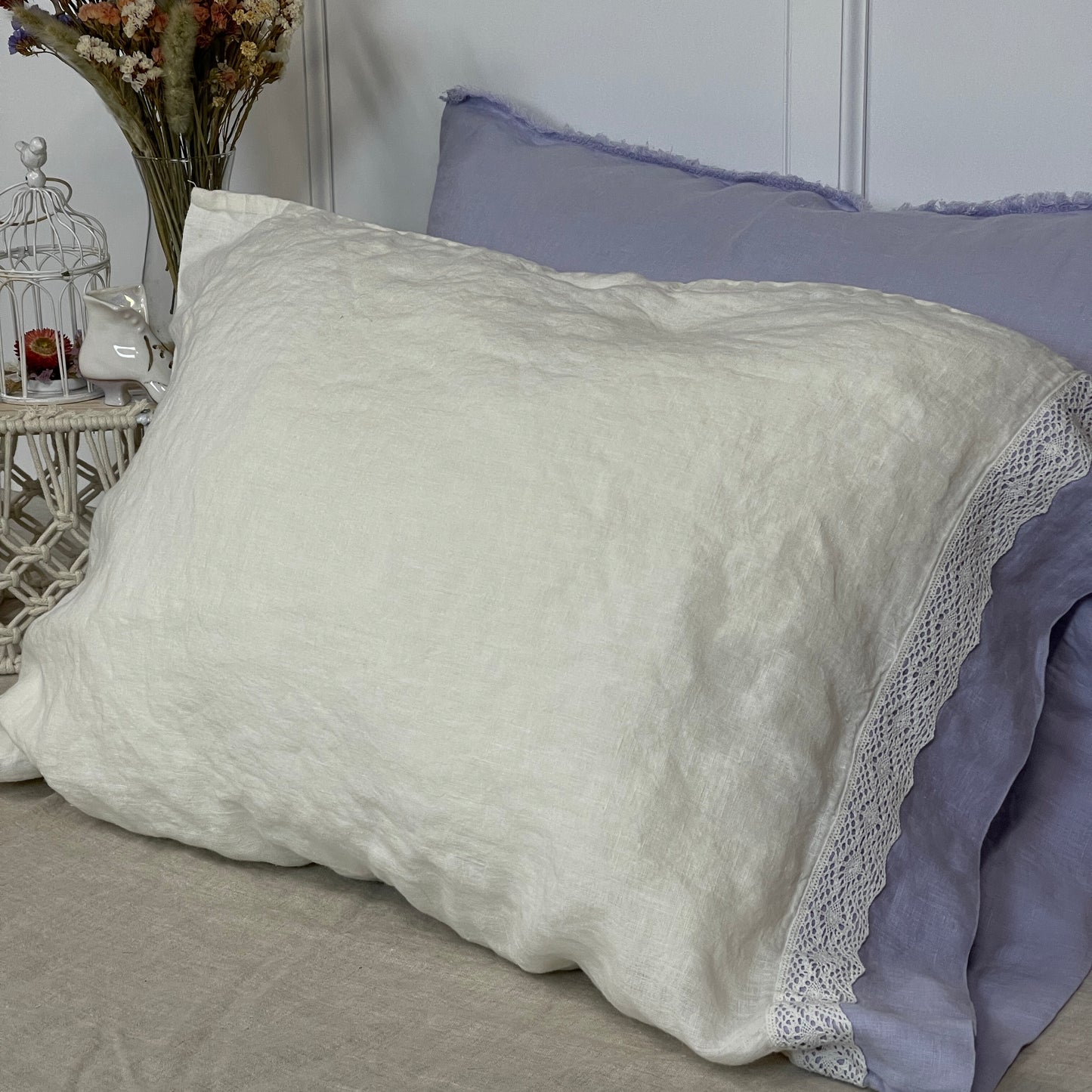 Off-white Silver Lilas Flax Pillowcase with Lace