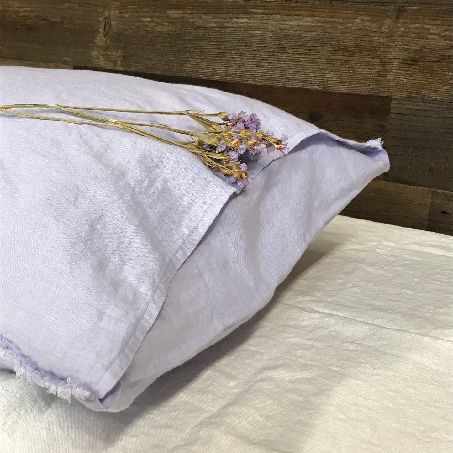 Silver Lilas Flax Pillowcase Sham